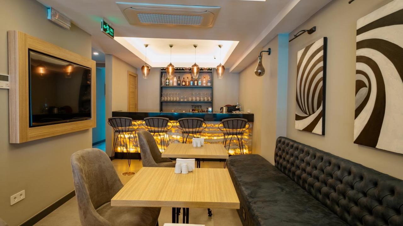 Alesta Midtown Aparthotel เฟทิเย ภายนอก รูปภาพ