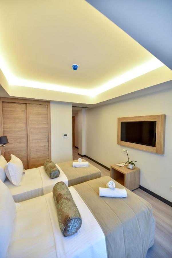 Alesta Midtown Aparthotel เฟทิเย ภายนอก รูปภาพ